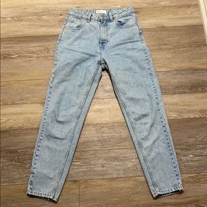 ZARA MOM JEANS SZ 2